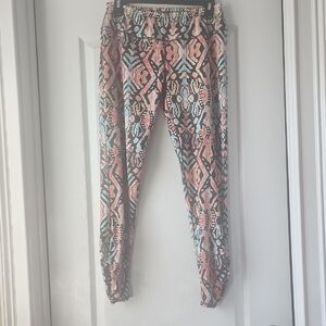 Body Central Pink and Blue Geometric Leggings